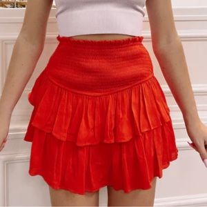 RED RUFFLE SKIRT SIZE SMALL